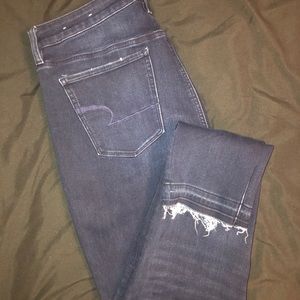 American Eagle “Super Stretch X4 Hi-Rise Jegging”